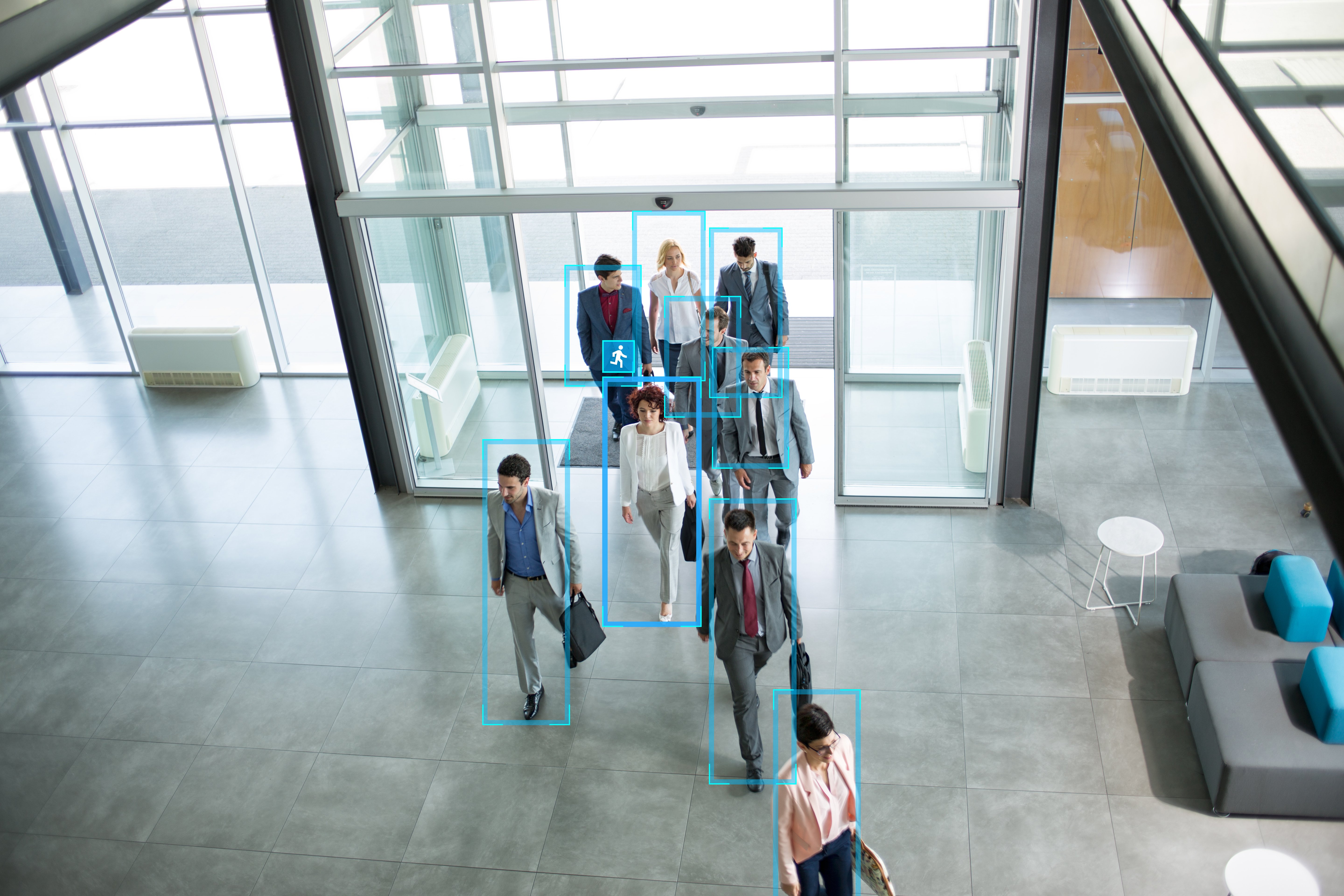 avigilon-self-learning-video-analytics--building-entrance--wide copy (1) (2)